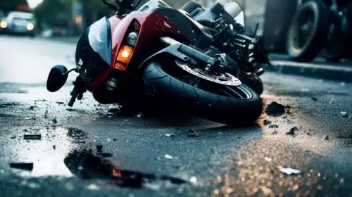 How to Win a Motorcycle Accident Case Caused by a Left-Turning Vehicle