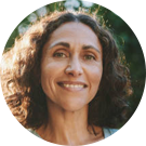 testimonial-2-circle-portrait